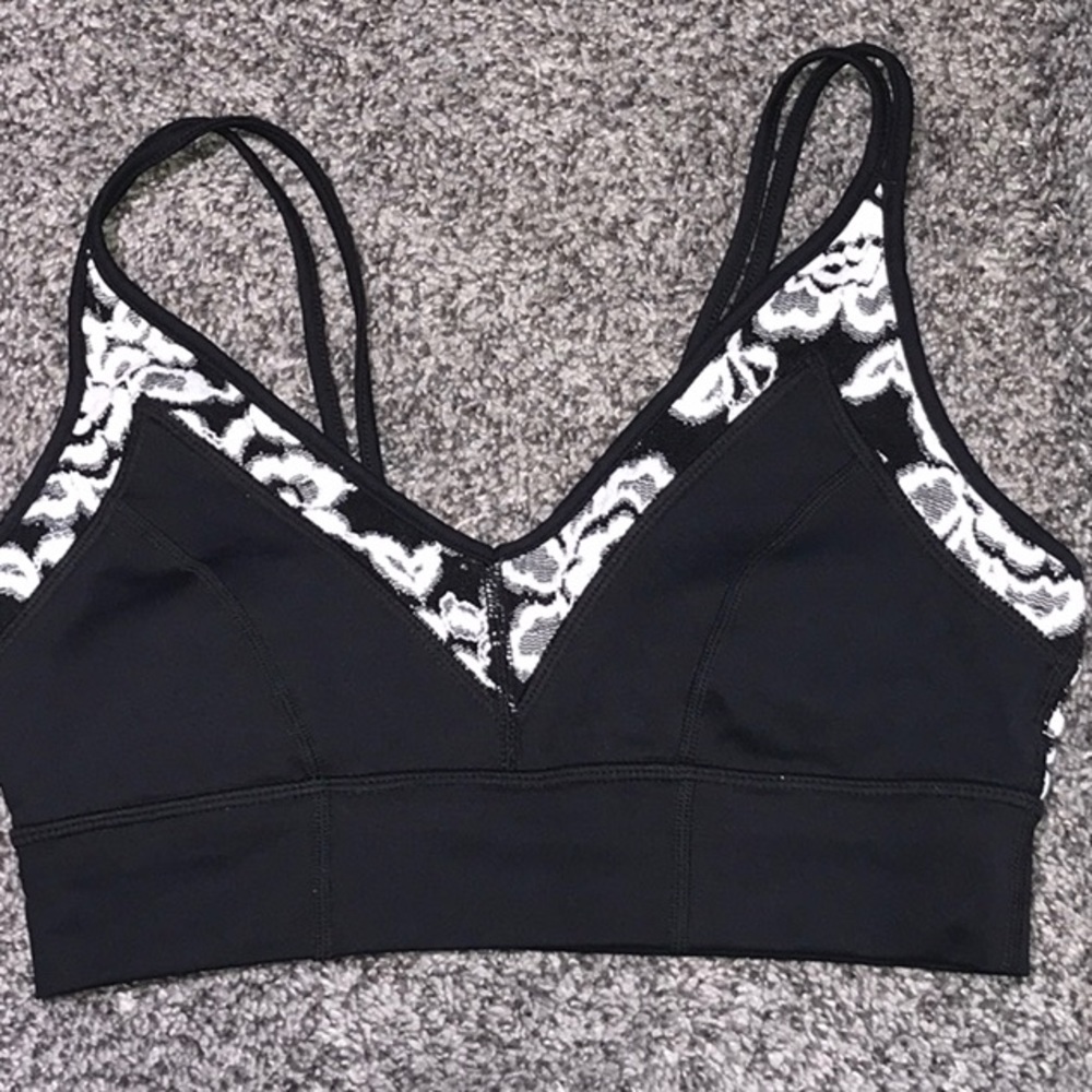 NEW Anthropologie VMMA Sports Bra Size S Z21-14